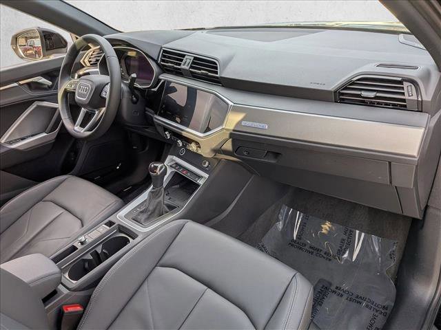 Certified 2025 Audi Q3 2.0T Premium Plus w/ Premium Plus Package image 24