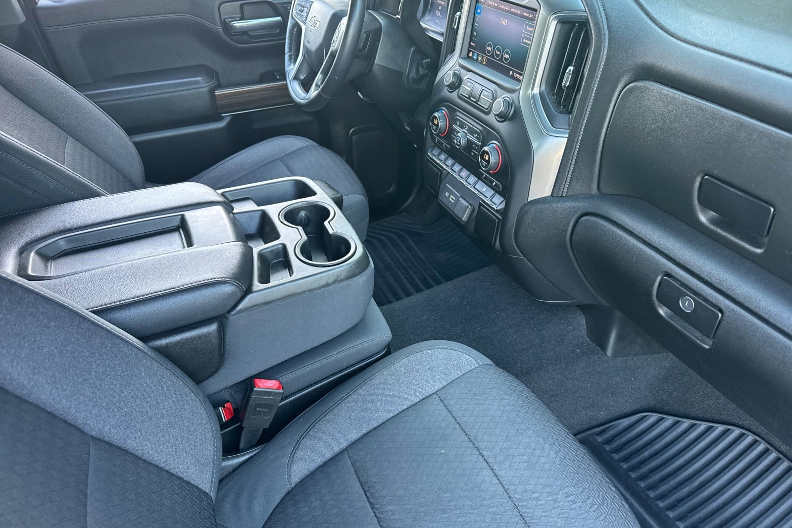 Used 2020 Chevrolet Silverado 1500 RST w/ Rally Edition RWD image 31