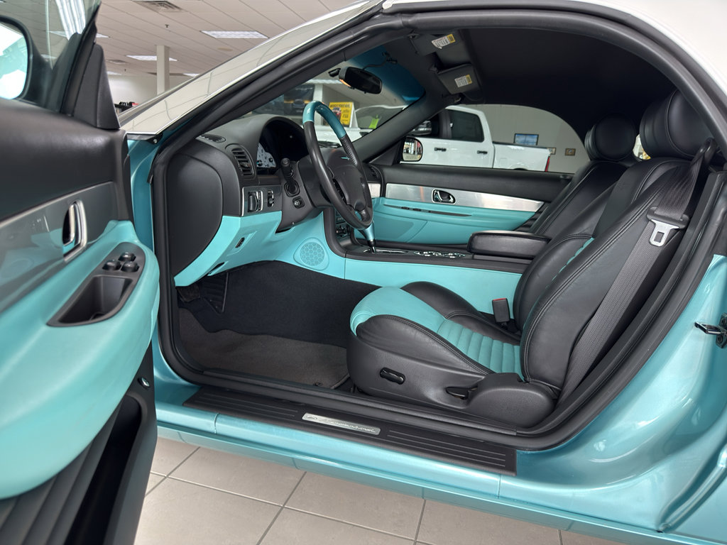 Used 2002 Ford Thunderbird image 10