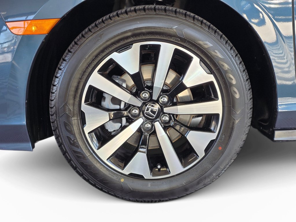 Used 2025 Honda Odyssey EX-L image 11