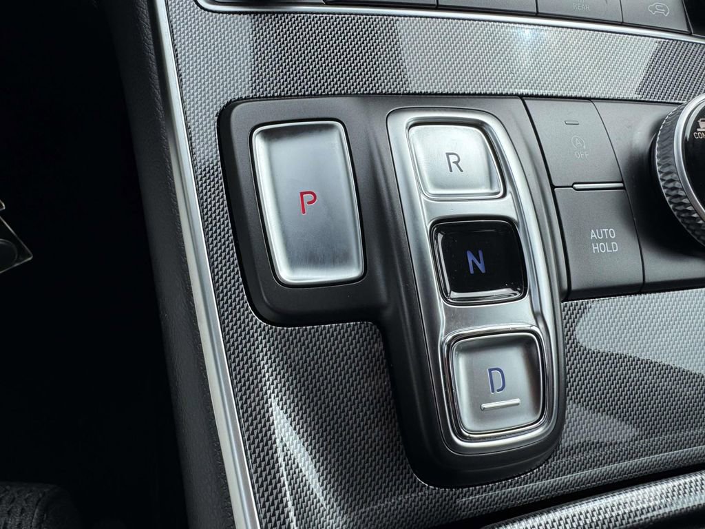 Used 2023 Hyundai Santa Fe SE image 27