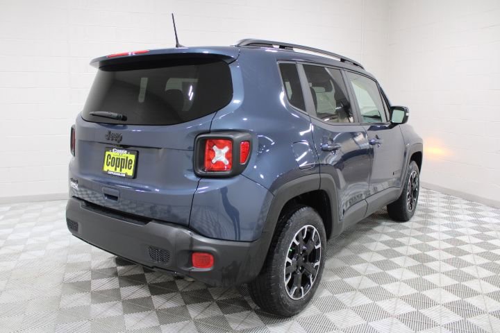 Used 2023 Jeep Renegade Latitude image 10