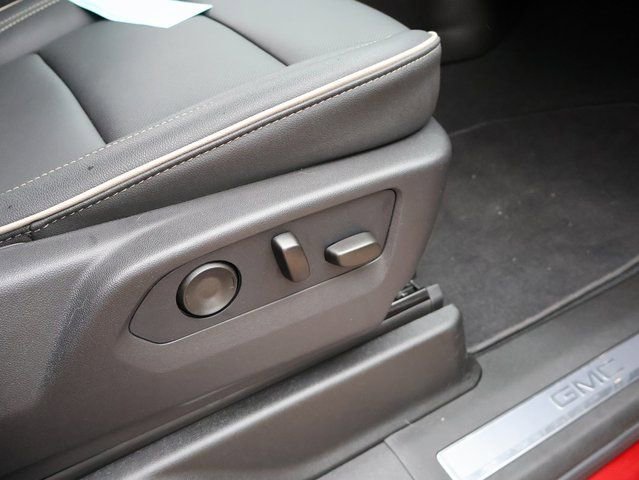 New 2026 GMC Yukon Elevation image 9