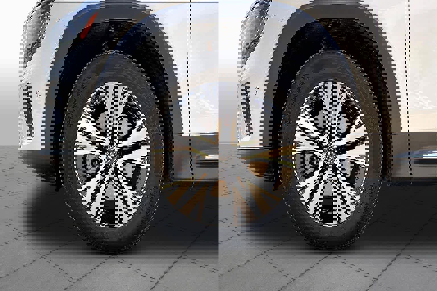 Certified 2024 Mercedes-Benz GLB 250 image 11