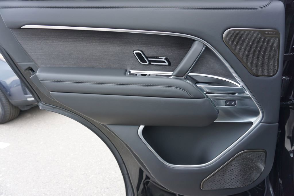 New 2025 Land Rover Range Rover Autobiography image 28