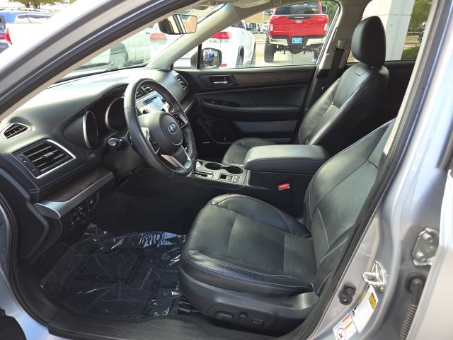 Used 2018 Subaru Outback 3.6R Limited AWD/4WD image 16