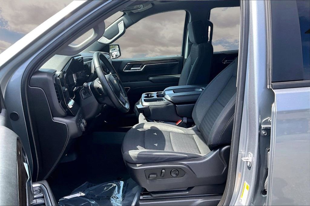 Used 2024 Chevrolet Silverado 1500 LT w/ All Star Edition Plus image 22