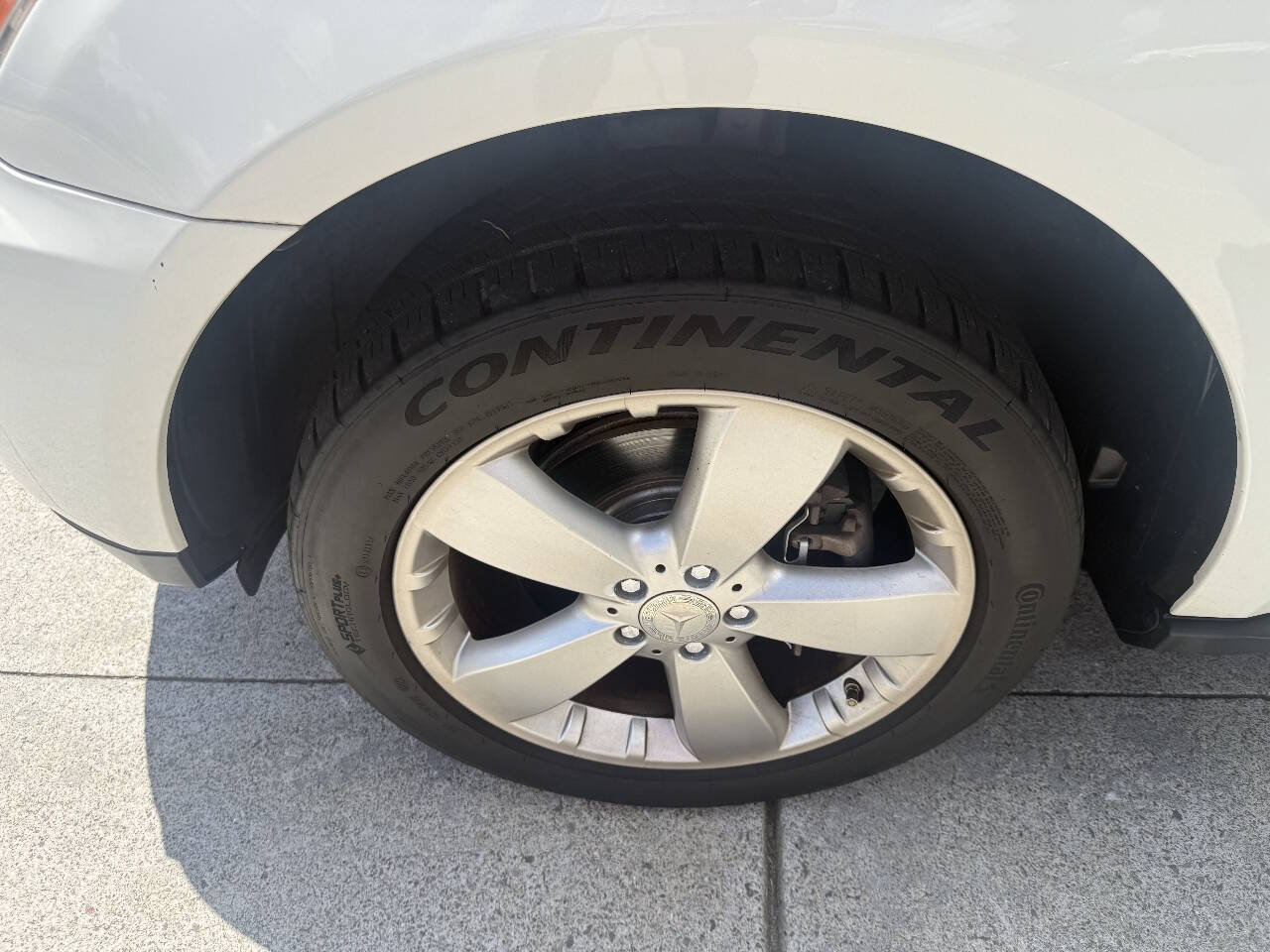 Used 2011 Mercedes-Benz ML 350 2WD image 27
