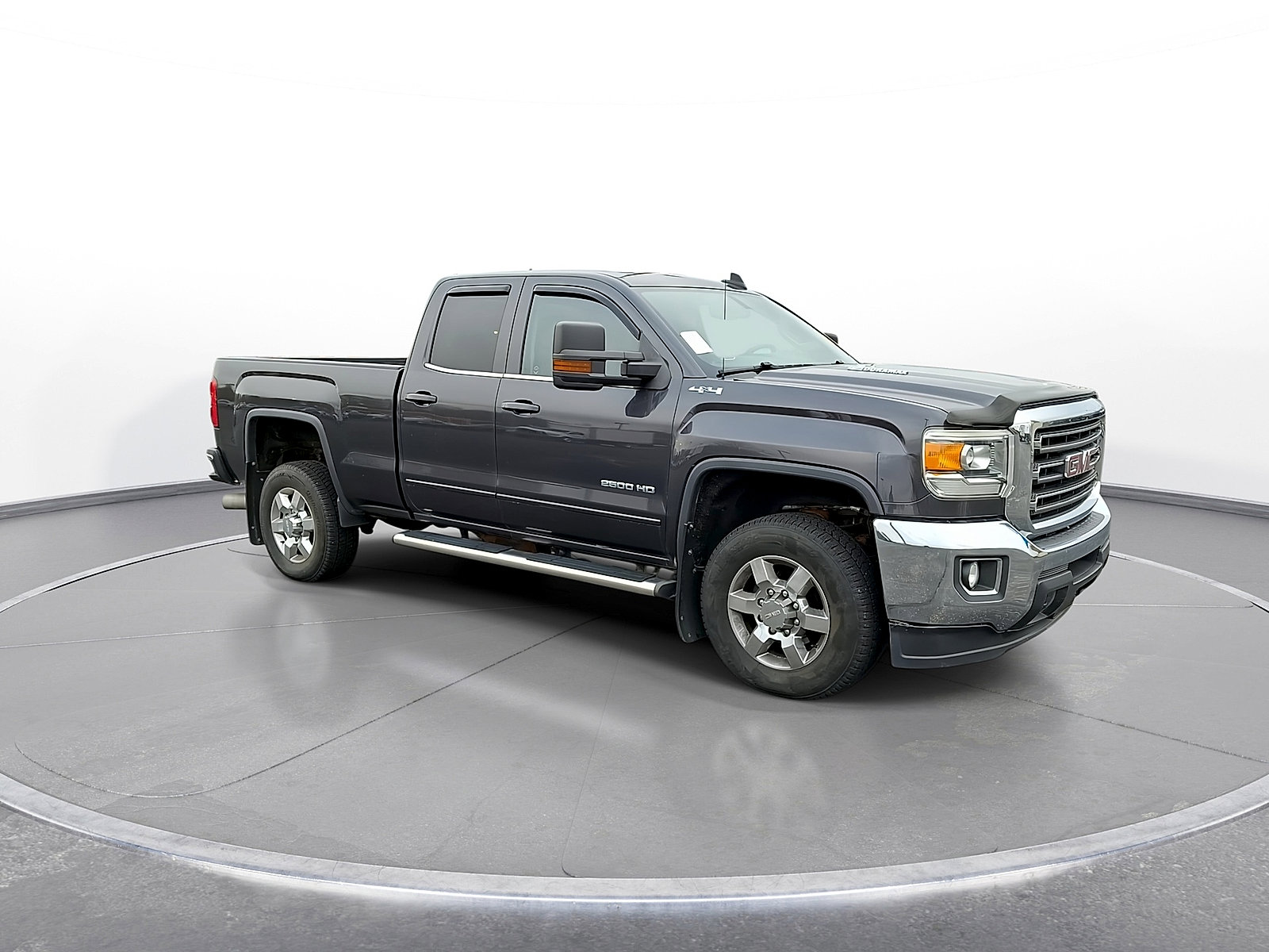 Used 2015 GMC Sierra 2500 SLE AWD/4WD image 2
