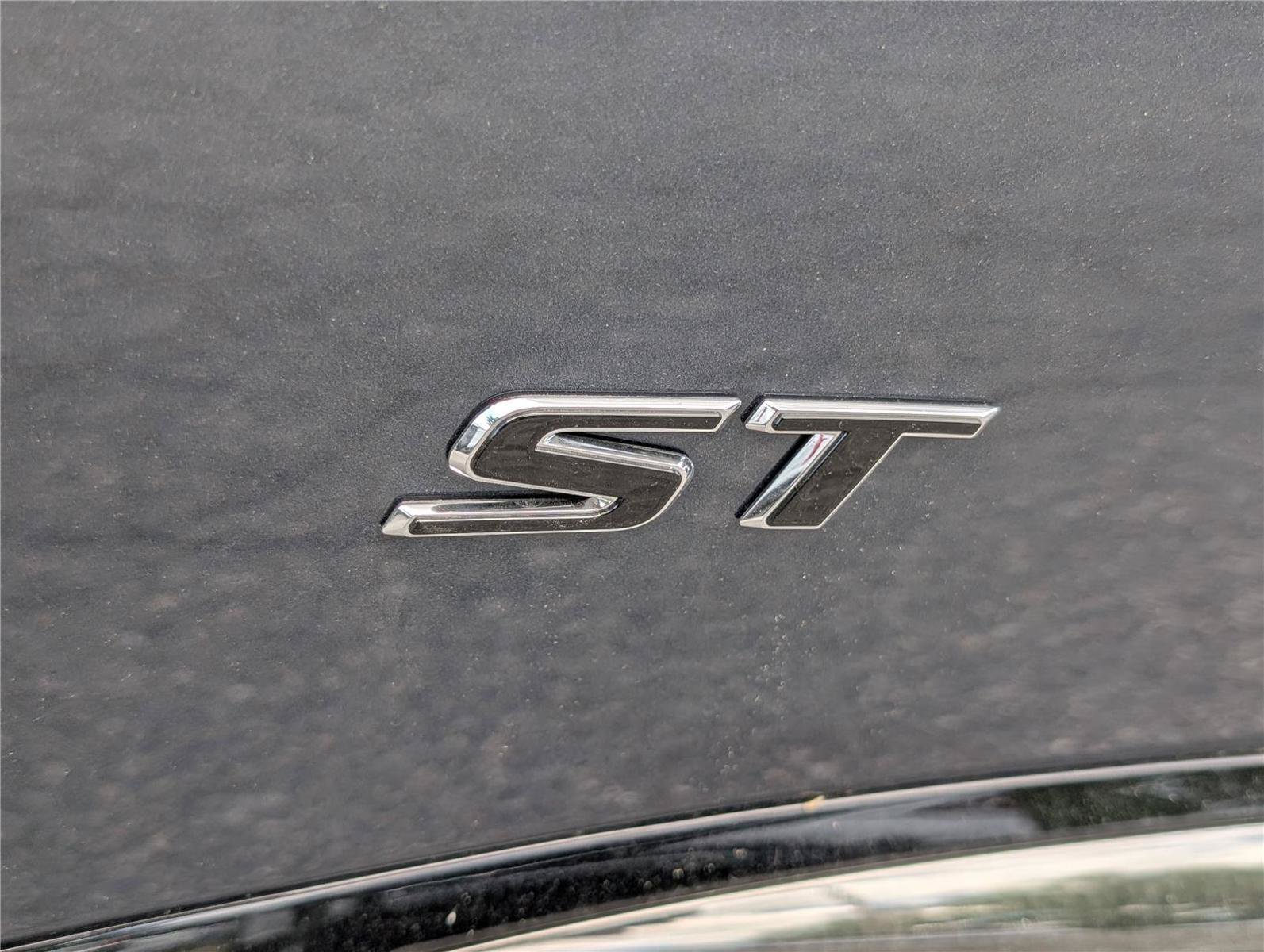 New 2026 Buick Envision Sport Touring AWD/4WD image 6