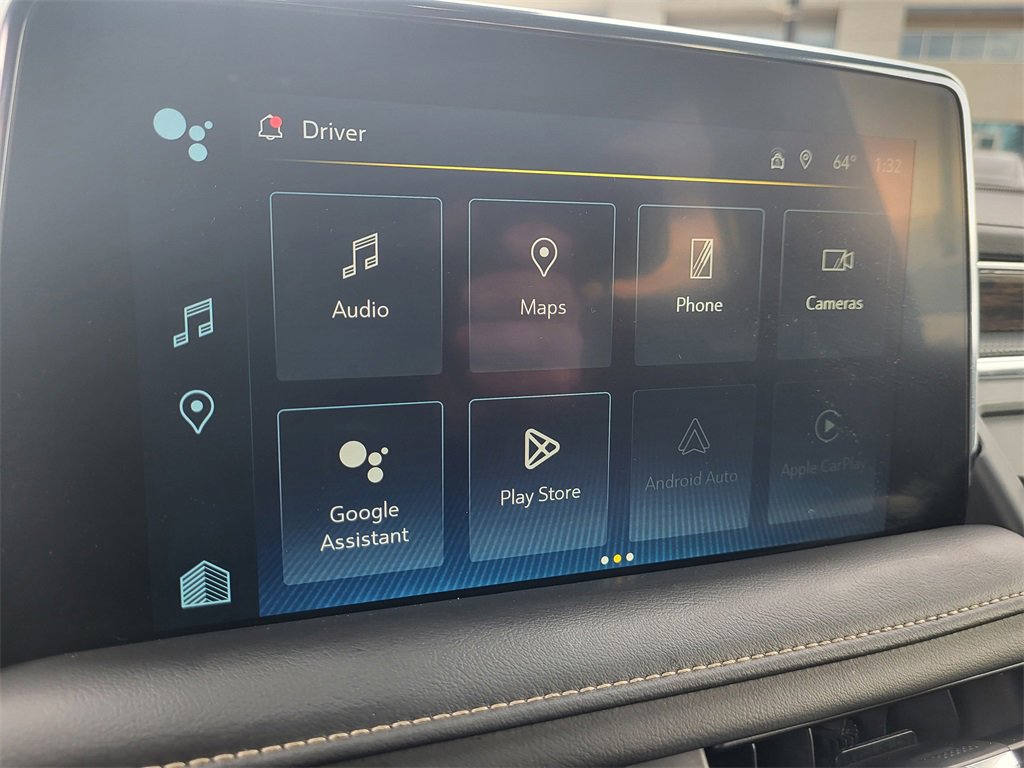 Used 2023 Chevrolet Suburban Premier image 23