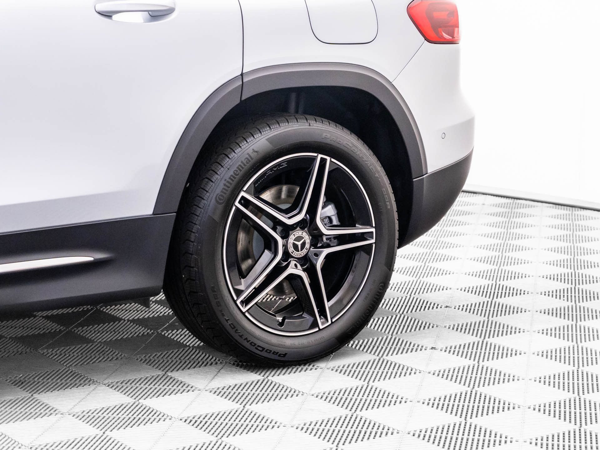 New 2026 Mercedes-Benz GLB 250 4MATIC image 31