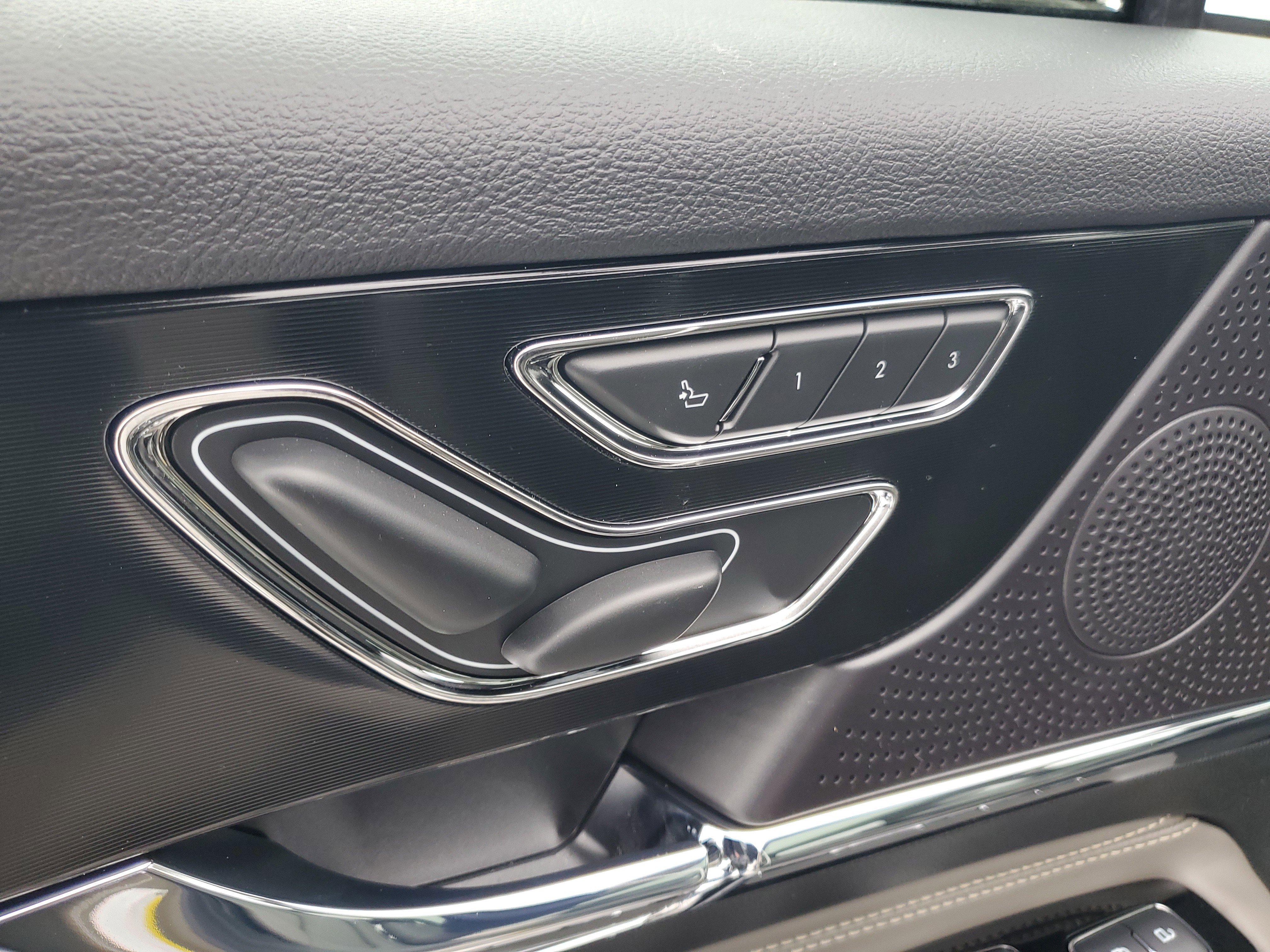 New 2026 Lincoln Corsair Premiere image 9