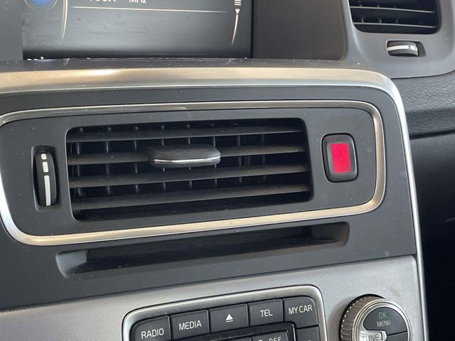 Used 2018 Volvo S60 T5 Dynamic w/ Protection Package image 19