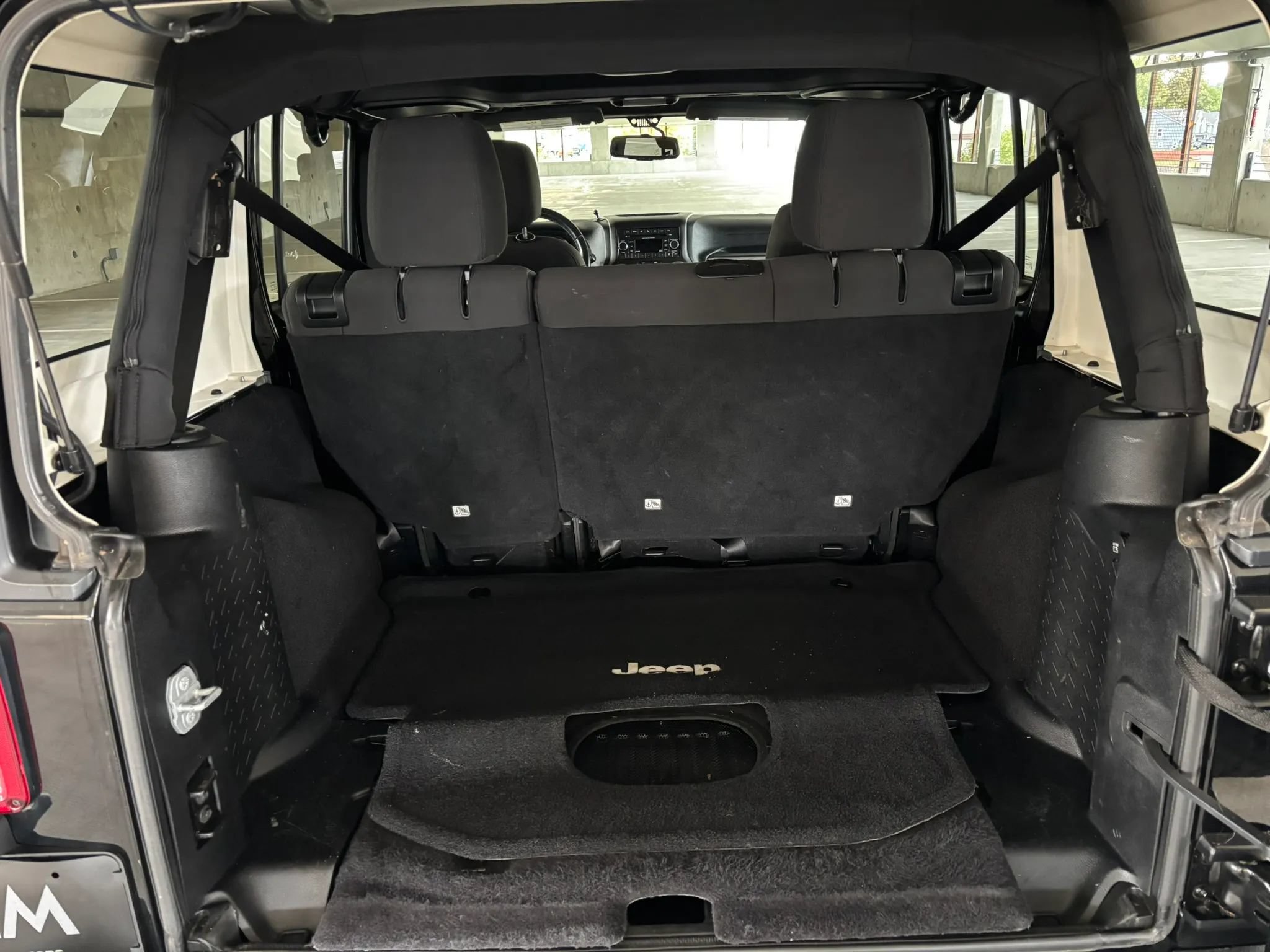 Used 2015 Jeep Wrangler Unlimited Sport AWD/4WD image 5