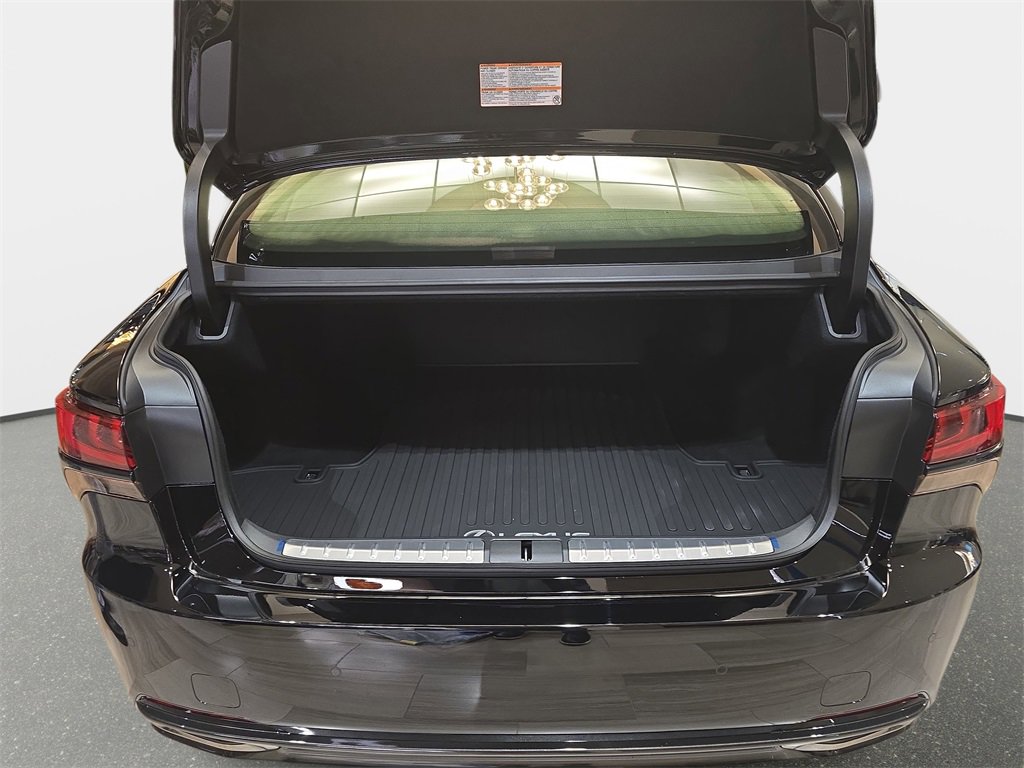 New 2026 Lexus LS 500 AWD image 12