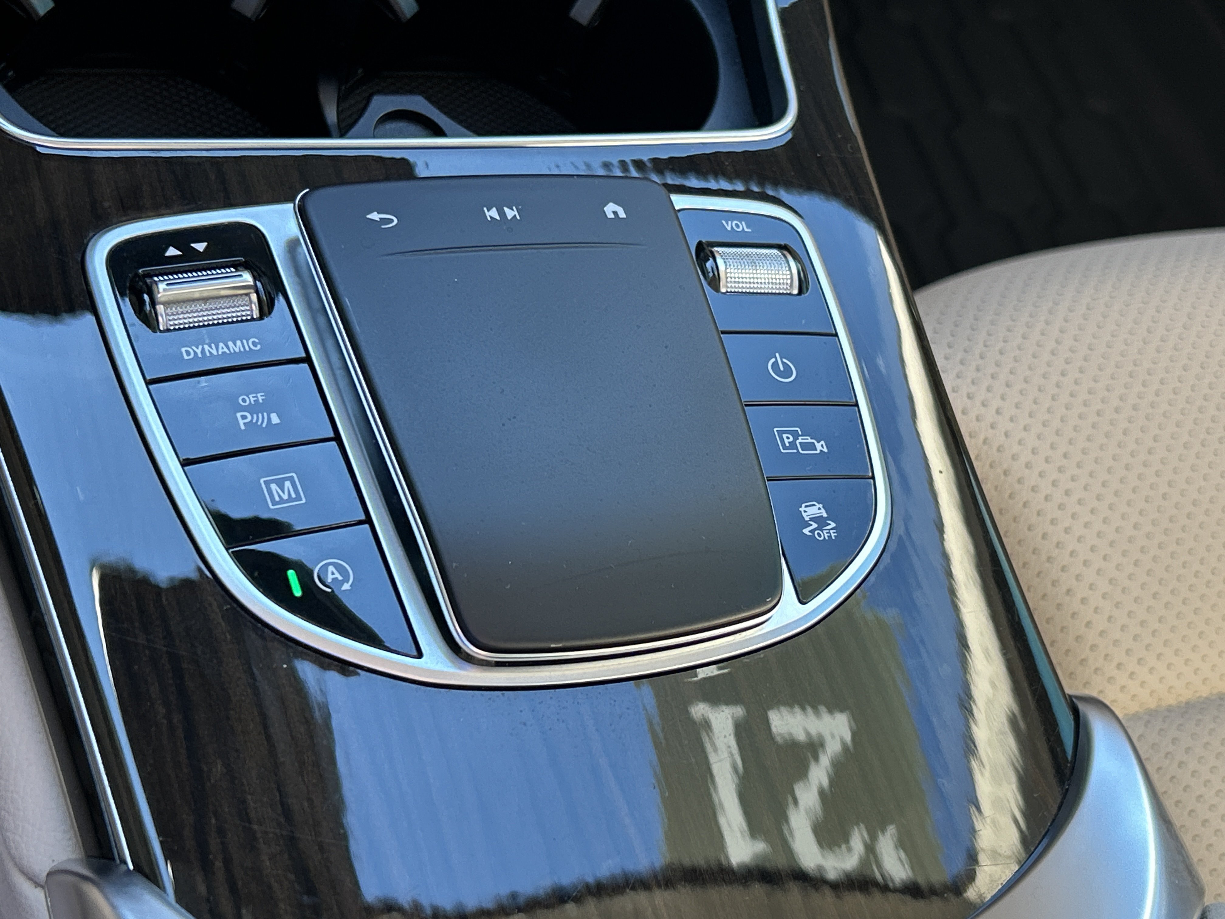 Certified 2021 Mercedes-Benz GLC 300 image 37
