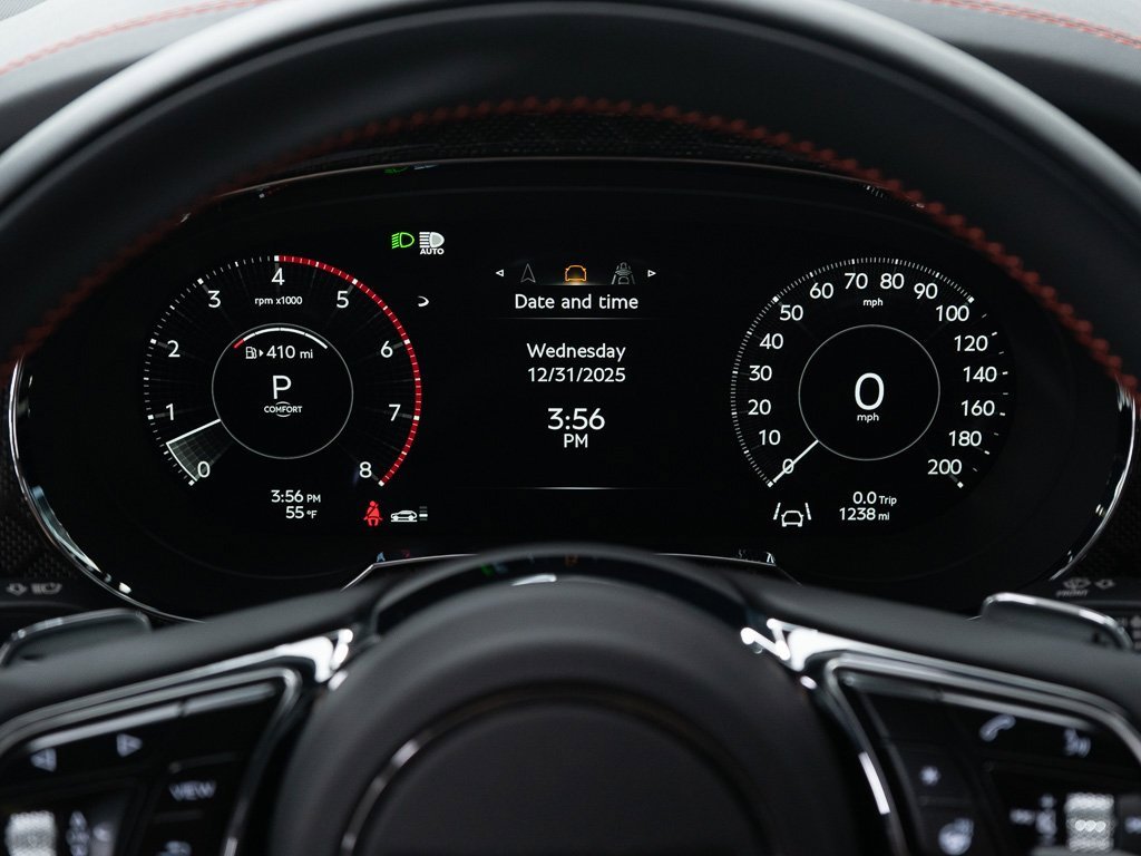 Certified 2025 Bentley Bentayga image 39