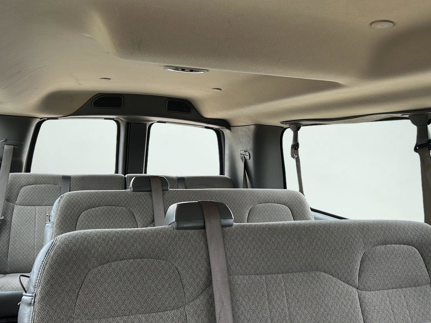 Used 2020 Chevrolet Express 3500 LT w/ LT Preferred Equipment Group image 23