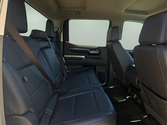 Used 2025 GMC Sierra 1500 SLT image 14