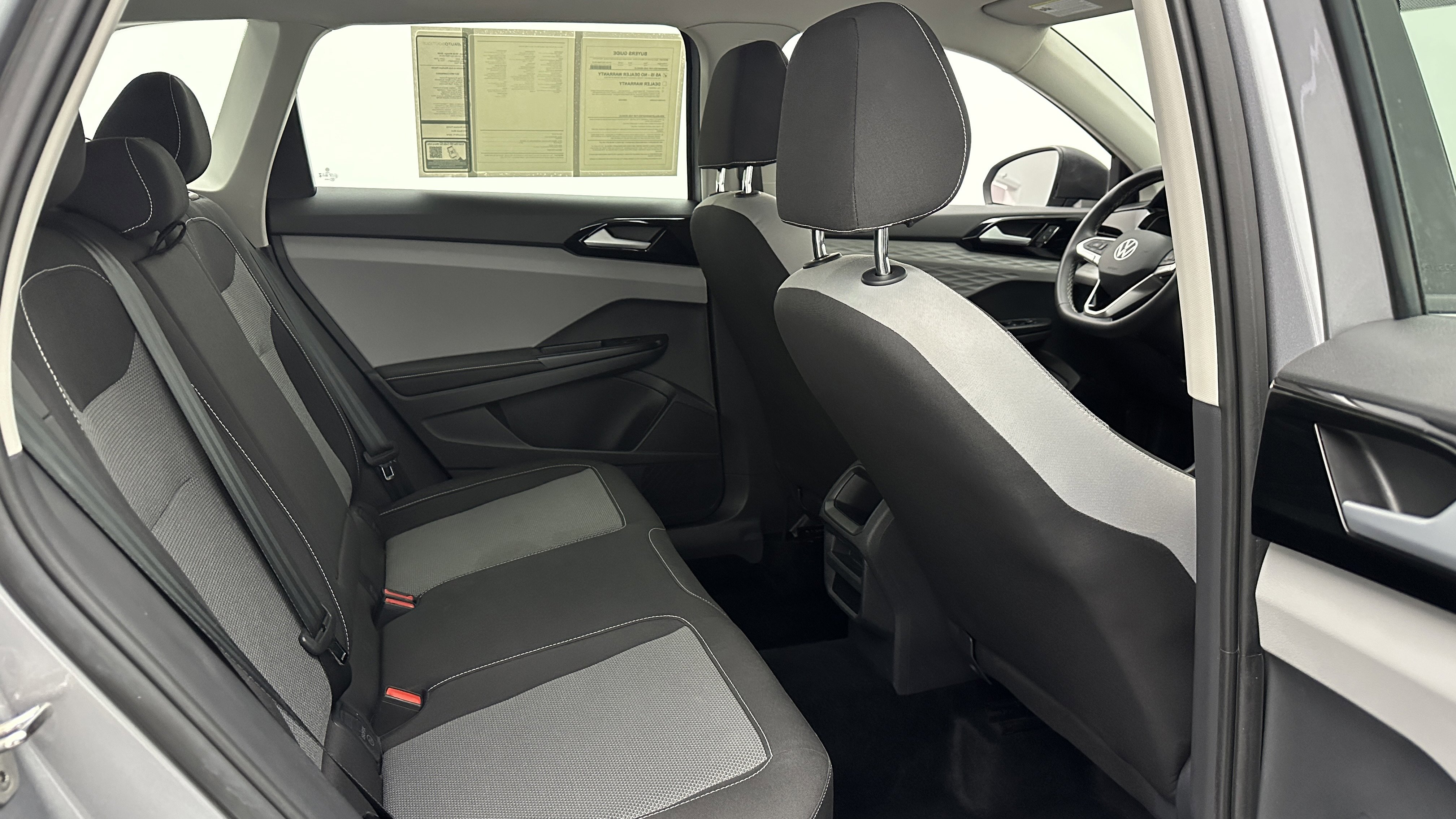 Used 2024 Volkswagen Taos S image 31