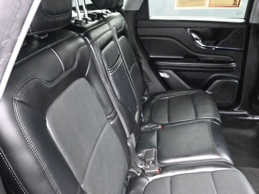 Used 2022 Lincoln Corsair Reserve w/ Elements Package image 15