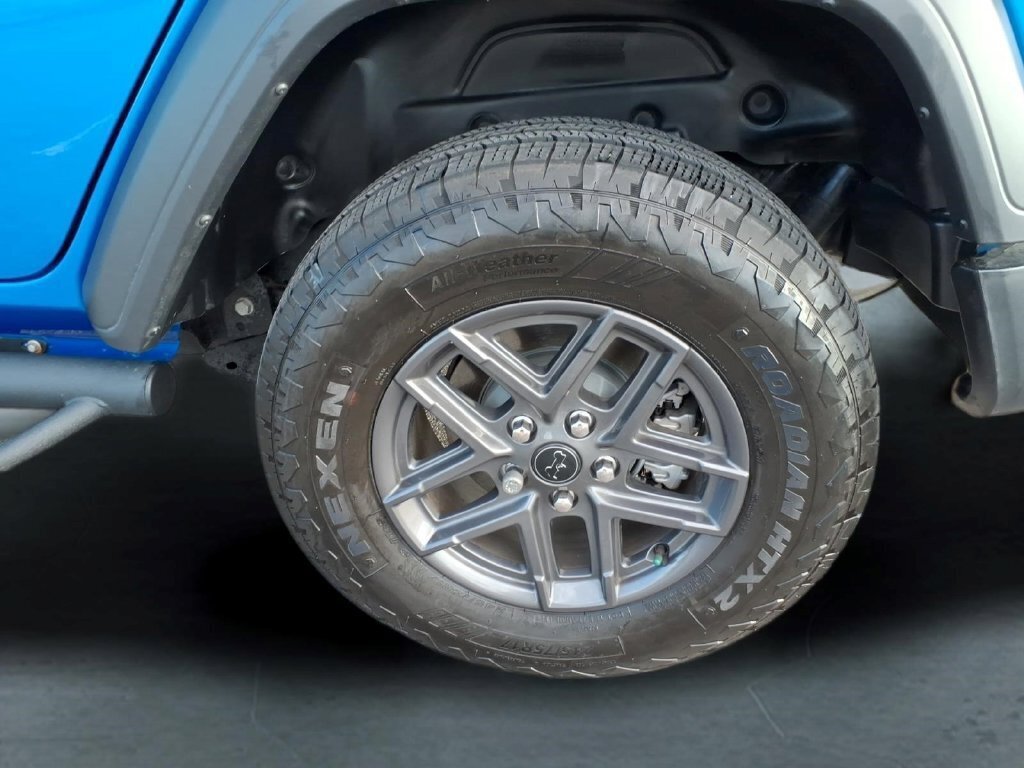 Used 2024 Jeep Wrangler Unlimited Sport AWD/4WD image 13
