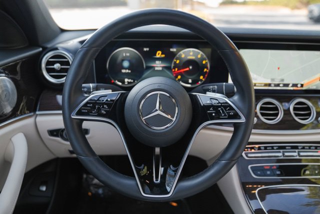 Used 2021 Mercedes-Benz E 350 4MATIC Sedan w/ Premium Package image 23