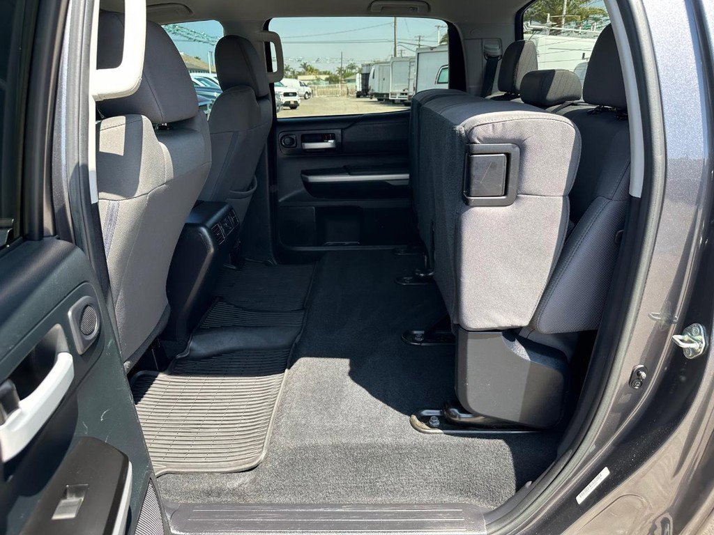 Used 2017 Toyota Tundra SR5 image 32
