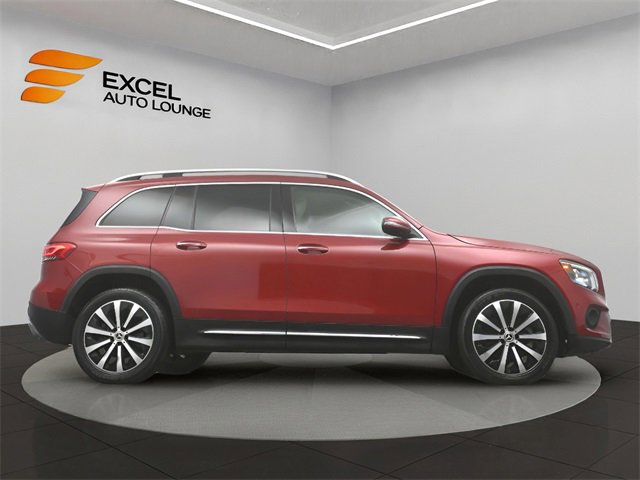 Used 2020 Mercedes-Benz GLB 250 w/ Premium Package image 39