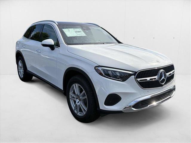 New 2025 Mercedes-Benz GLC 300 image 4