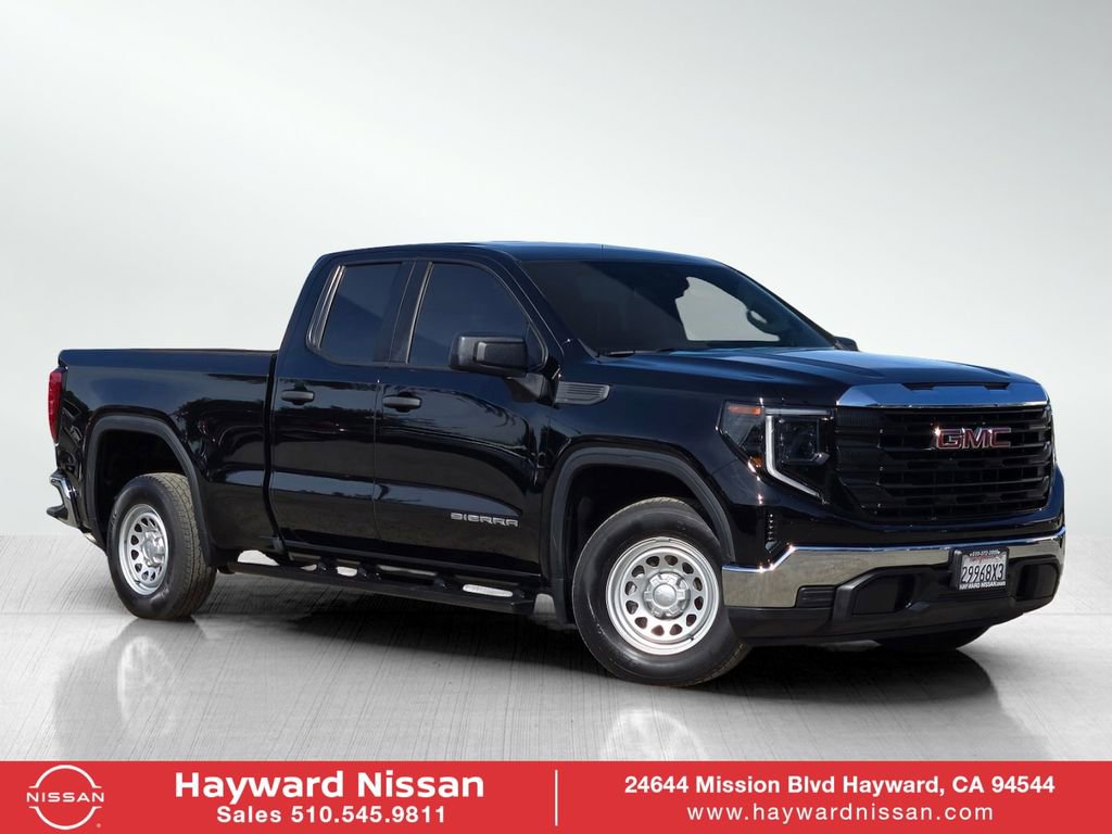 Used 2023 GMC Sierra 1500 Pro w/ Convenience Package RWD image 1
