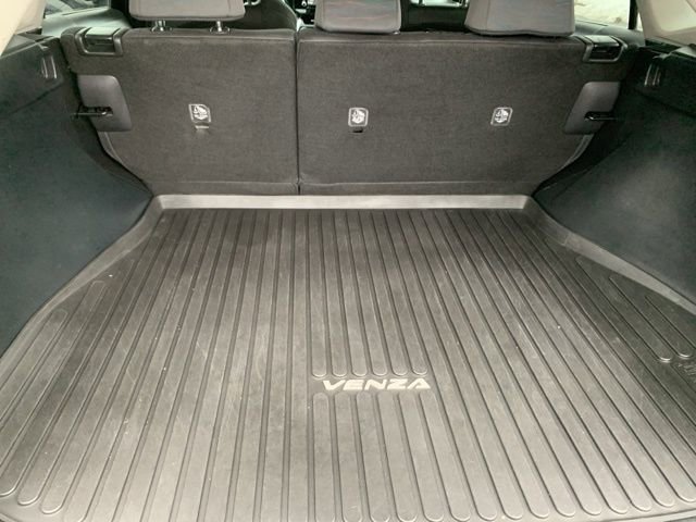 Certified 2021 Toyota Venza XLE w/ Softex Package image 33