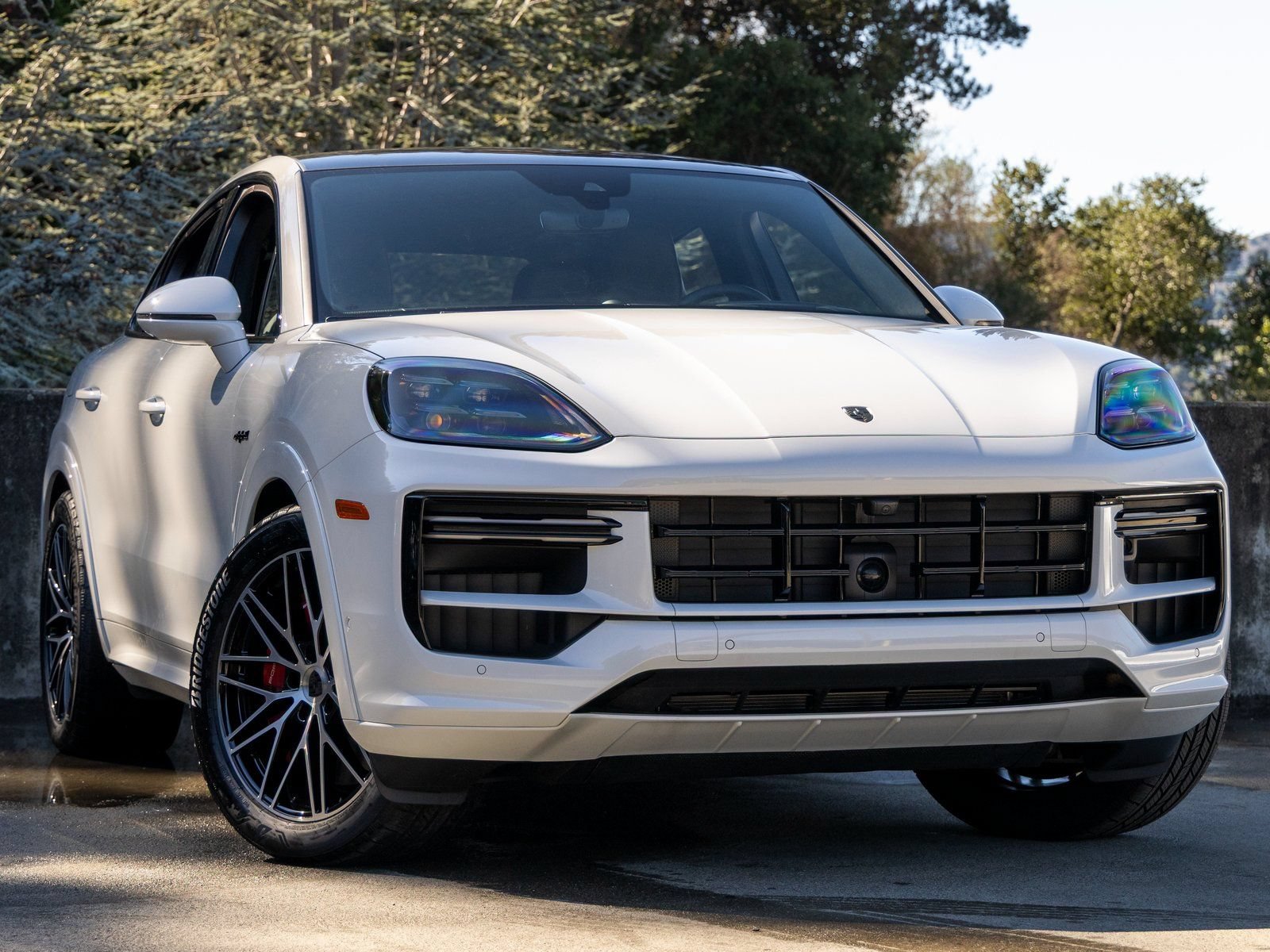 New 2025 Porsche Cayenne Turbo AWD/4WD image 6
