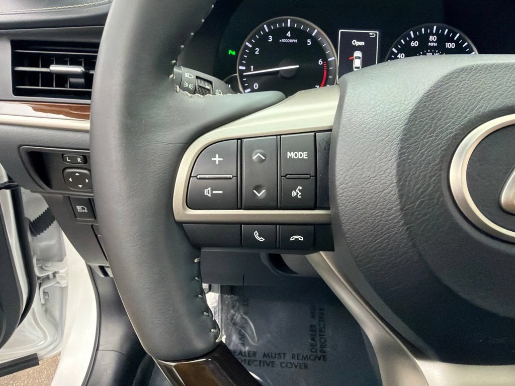 Used 2017 Lexus ES 350 w/ Luxury Package FWD image 12