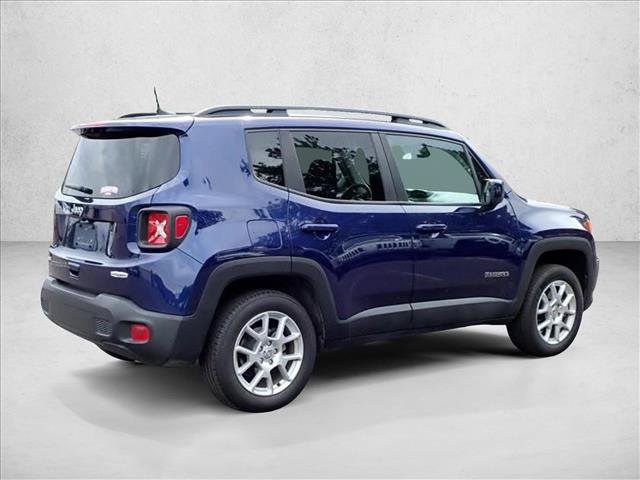 Used 2019 Jeep Renegade Latitude w/ Cold Weather Group AWD/4WD image 8