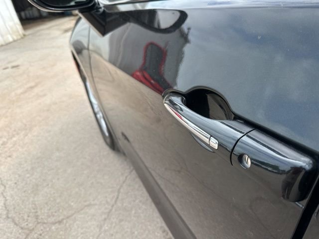 Used 2019 Chrysler Pacifica Touring Plus w/ Advanced Safetytec Group FWD image 3