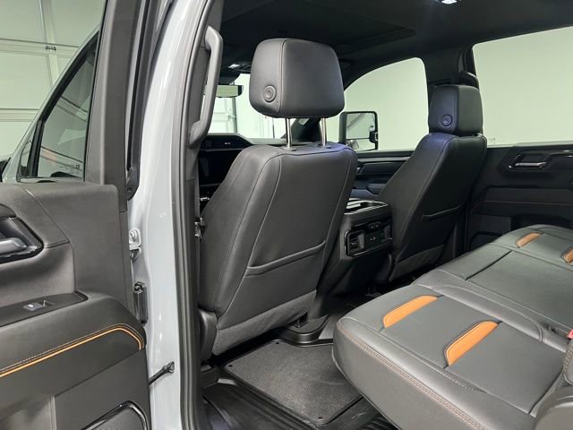 Used 2025 GMC Sierra 3500 AT4 w/ AT4 Premium Plus Package image 41