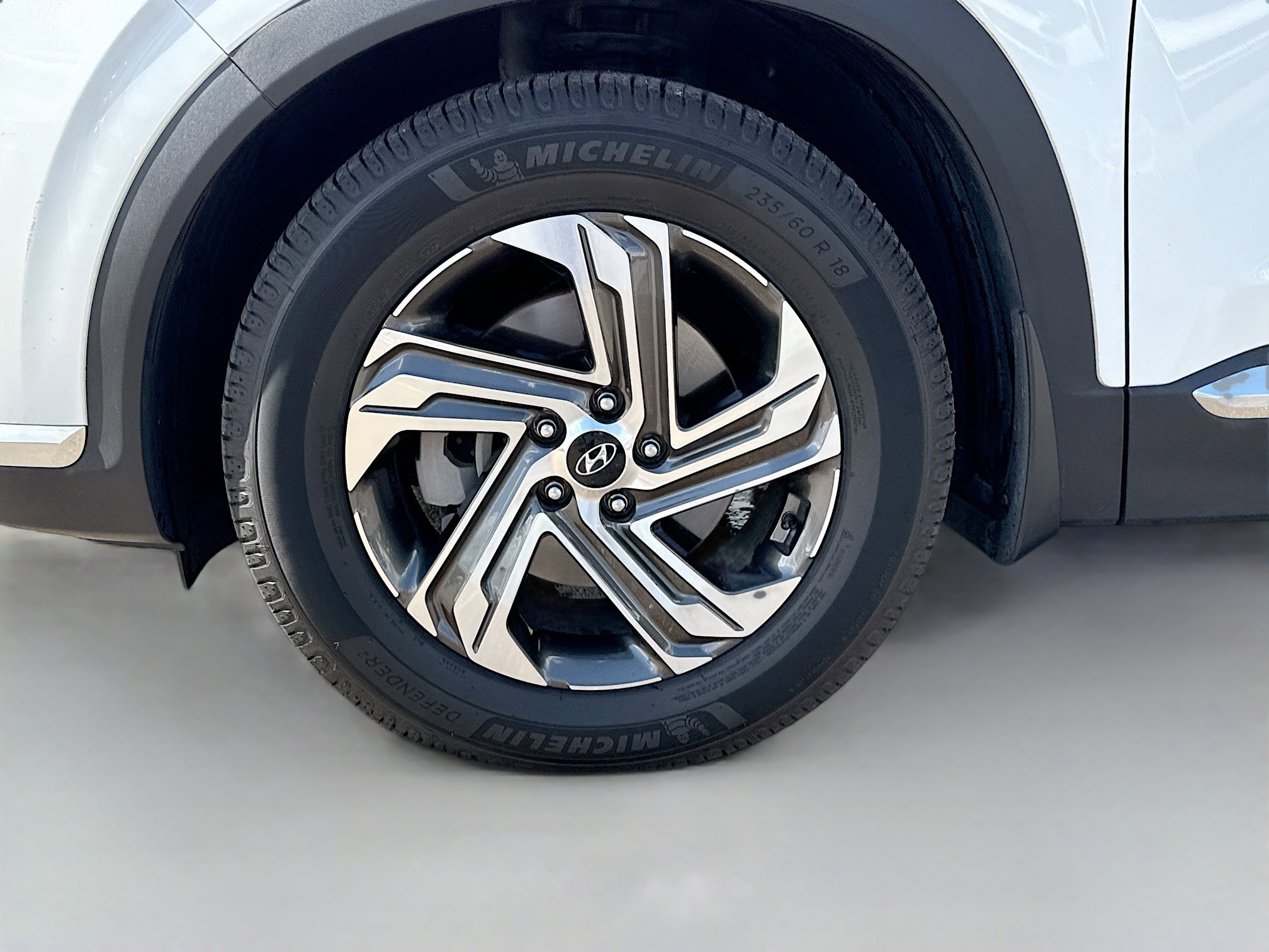 Used 2022 Hyundai Santa Fe SEL w/ Convenience + Premium Package image 43