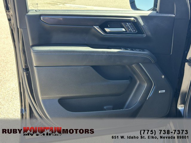 Used 2026 GMC Yukon XL Elevation w/ LPO, Floor Liner Package AWD/4WD image 9