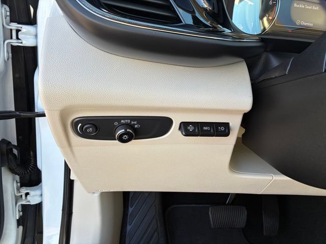 Used 2022 Buick Envision Essence w/ Technology Package I AWD/4WD image 22