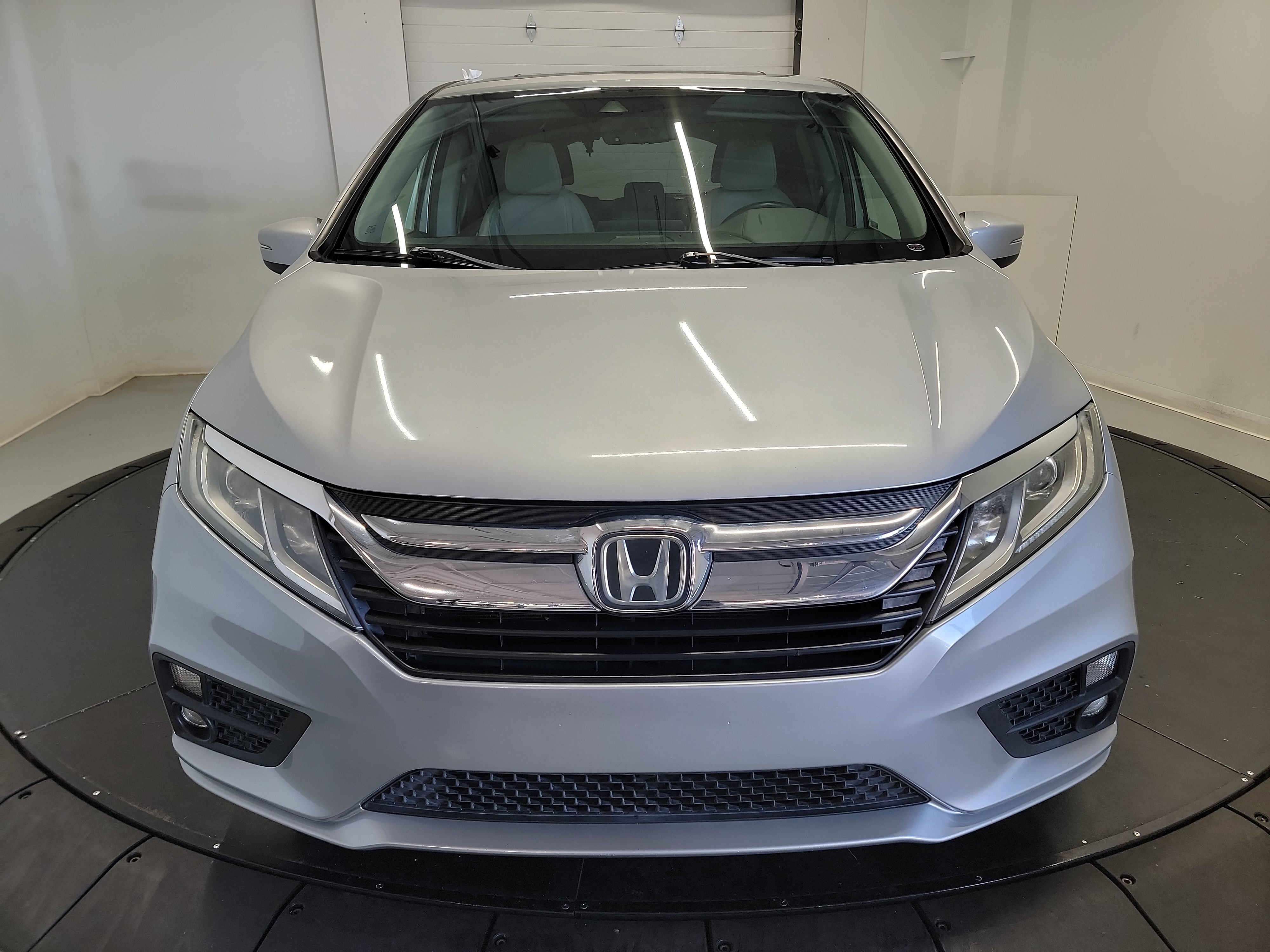 Used 2019 Honda Odyssey EX-L image 2