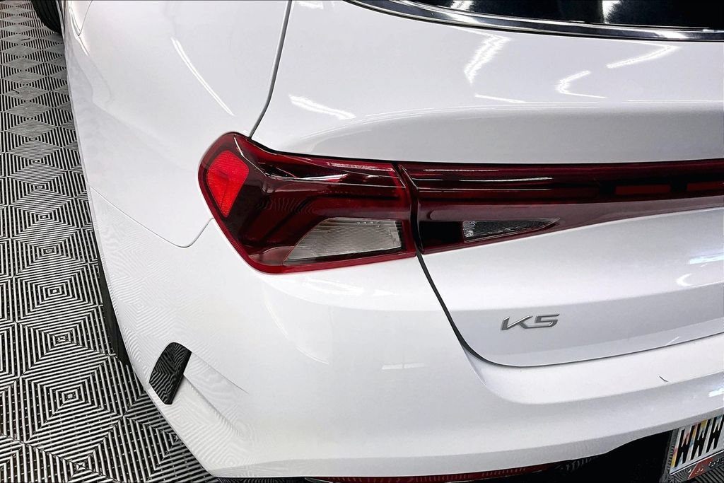 Used 2023 Kia K5 LXS FWD image 27