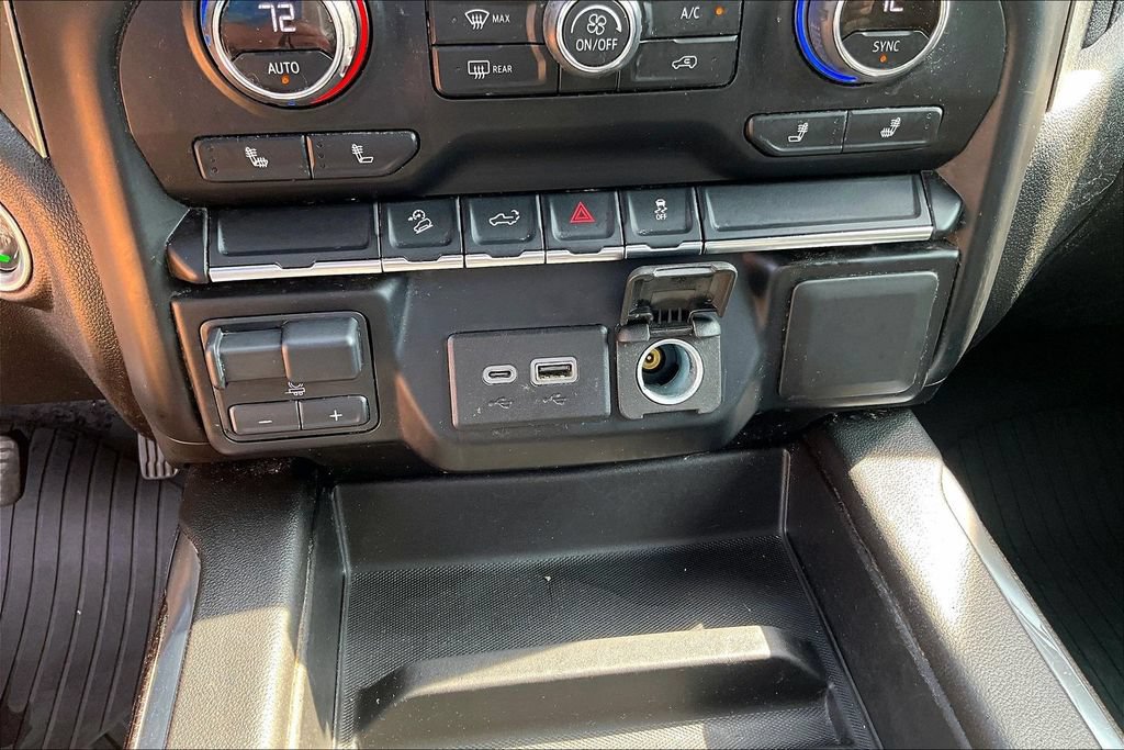 Used 2021 Chevrolet Silverado 1500 LT Trail Boss w/ LPO, Dark Essentials Package AWD/4WD image 17