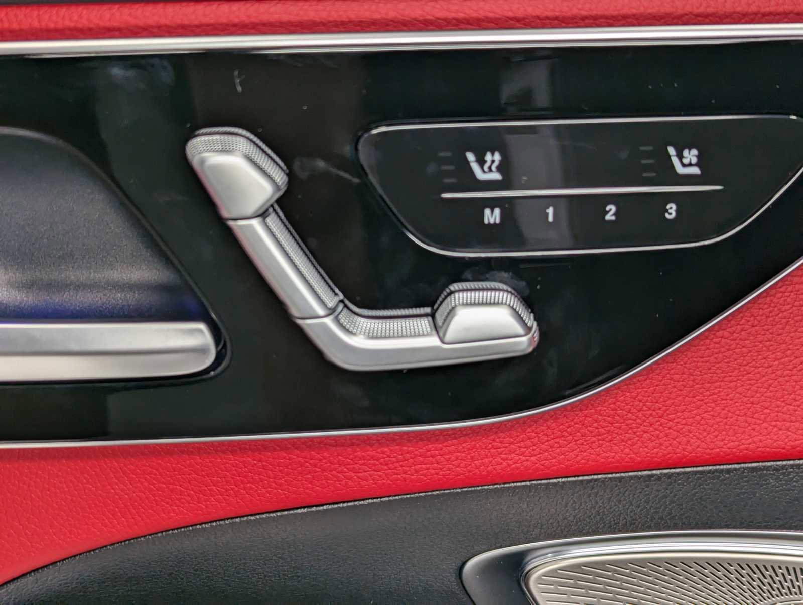 Certified 2024 Mercedes-Benz C 300 4MATIC Sedan image 35