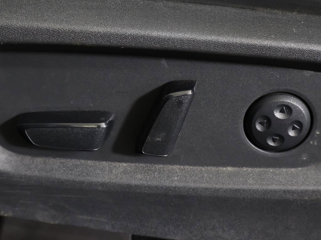 Used 2022 INFINITI QX60 Sensory image 42