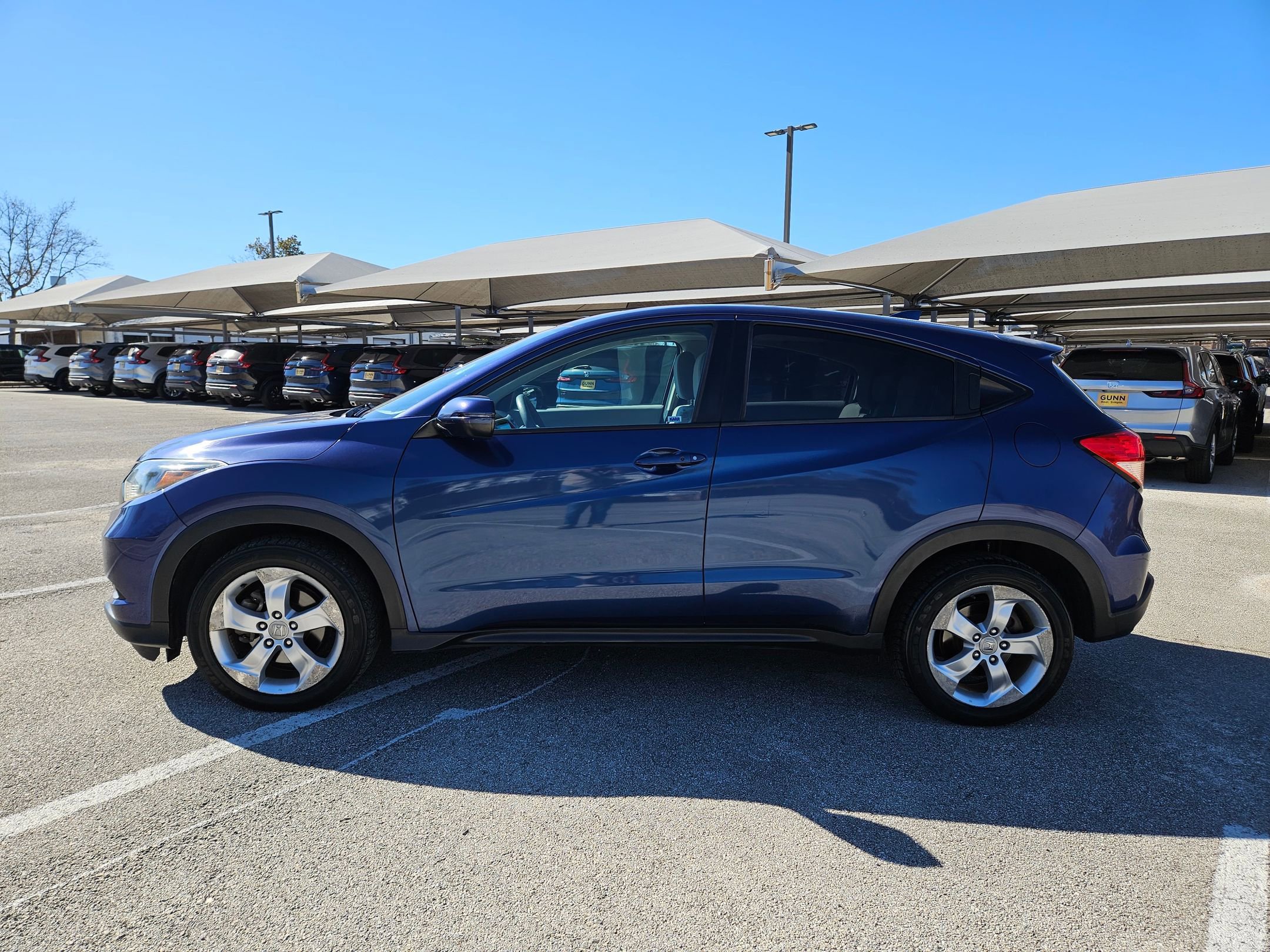 Used 2016 Honda HR-V EX image 6
