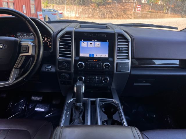 Used 2017 Ford F150 Platinum w/ Equipment Group 701A Luxury image 16