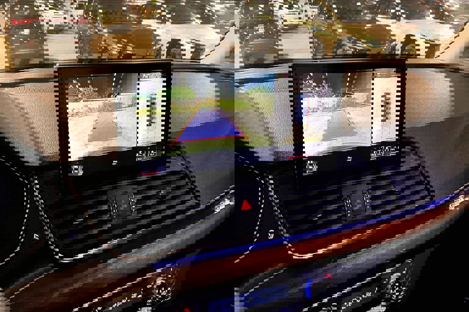 Used 2021 Audi Q5 e Prestige w/ Prestige Package image 26