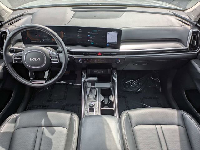 Used 2024 Kia Sorento S w/ Panoramic Sunroof Package image 18